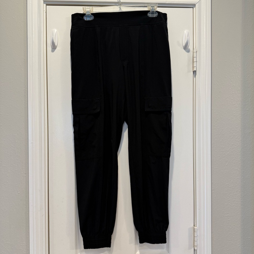 Athleta Pants Chelsea Utility Jogger Black Color Pull On Sz 6 - Picture 3 of 13